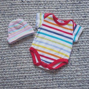 Babaluno rainbow onesie & Gerber rainbow baby cap